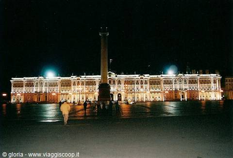 Hermitage by night