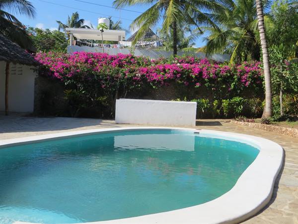OUR VILLA WITH POOL IN WATAMU BOOKED BY THOMAS
