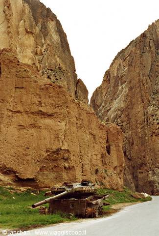 forgotten by the Soviets... (road to Mazar-e-Sharif)