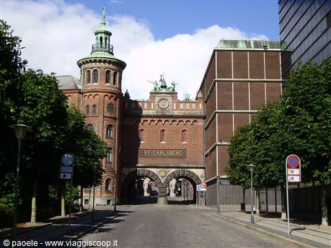Towards the Carlsberg factory