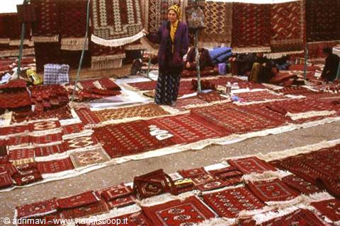 Tolkuchka - carpet bazaar