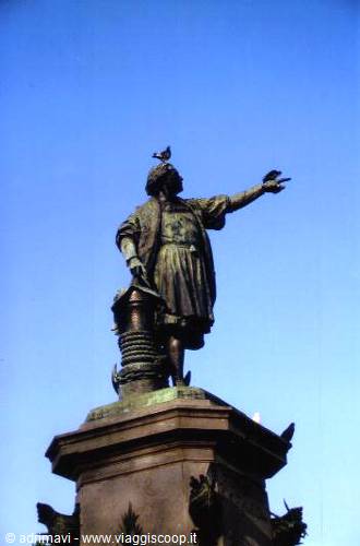statue of Columbus - Santo Domingo