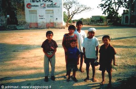 children in Chiapas