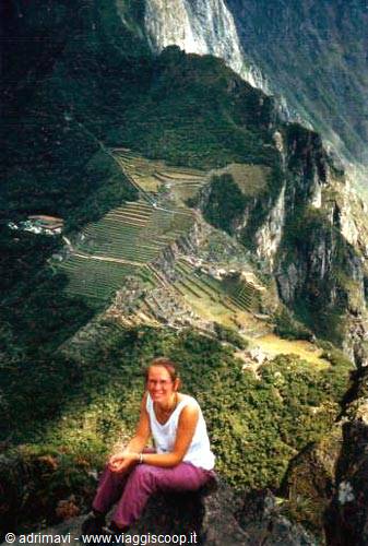Mavi on top of Huayna Picchu