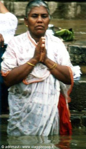 ablutions in the Ganges