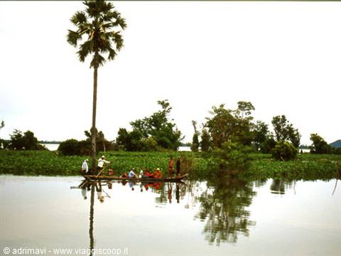 Tonlé-Sap river