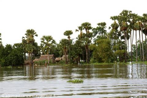 Tonlé-Sap river