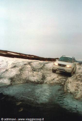 road no.365 to Pingvellir