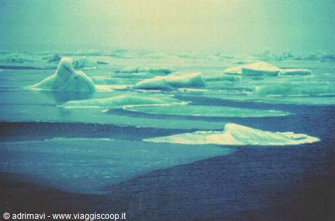 Jokulsarlon glacier lagoon