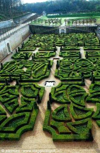 garden of Villandry castle - Loire Castles