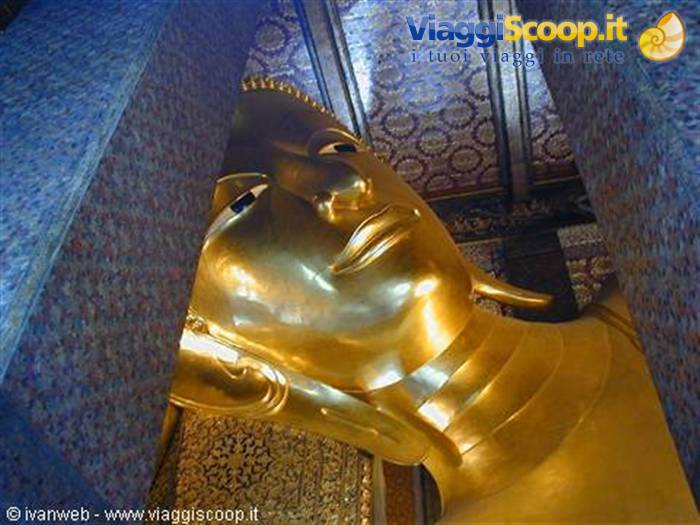 Buddha at Wat Pho