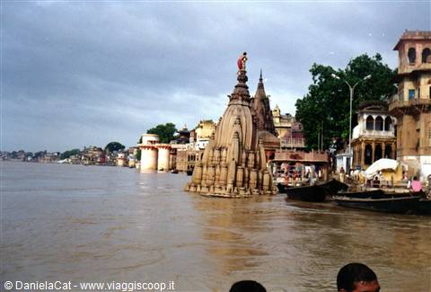 Stupa fallen during one of the many floods on the Ganges