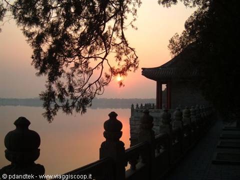 Pavilion on the Long Corridor lakeside, Summer Palace, sun rising over Kunming Lake