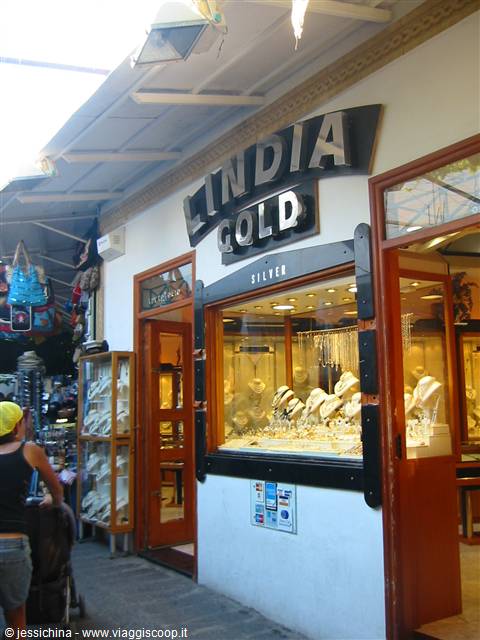 gold shop in lindos