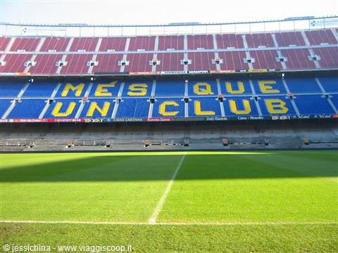 Camp Nou: blue stands displaying the words Més que un Club