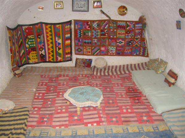 troglodyte house in matmata