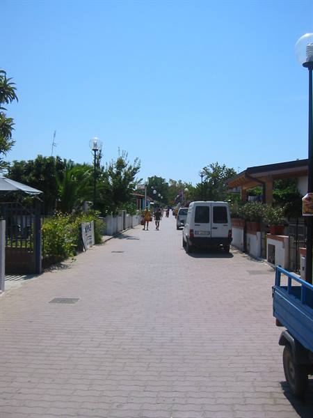 aldo moro main street