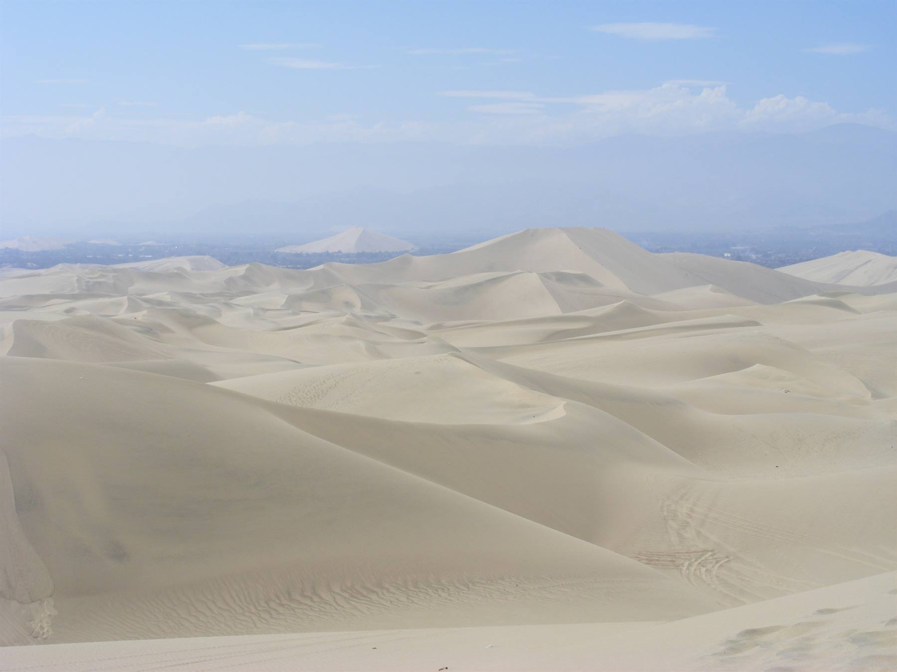 Huacachina Dunes