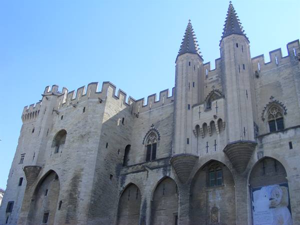 AVIGNON POPES' PALACE