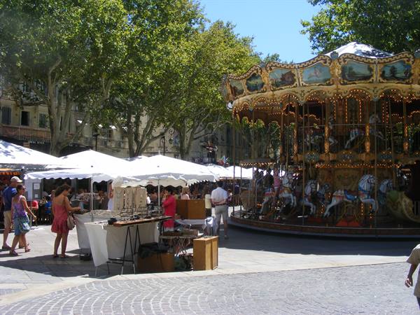 Avignon Carousel
