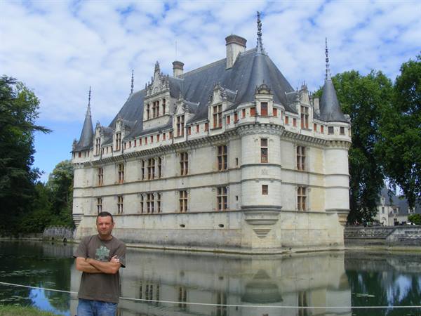 ME AT AZAY-LE-RIDEAU
