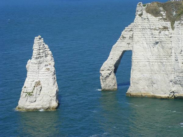 ÉTRETAT