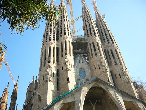 Sagrada Família in Barcelona, stone spires against the blue sky