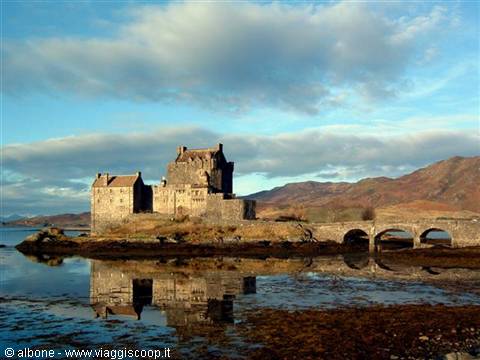 5.1 - Eilean Donan Castle.JPG