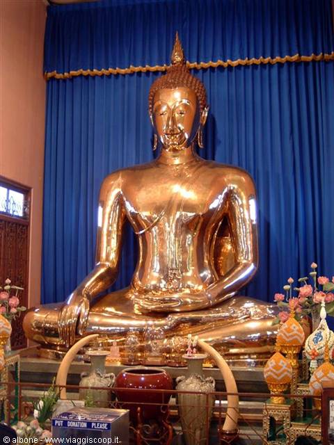 Bangkok - Wat Traimit - Temple of the Golden Buddha