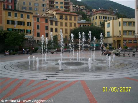 The fountain of the square