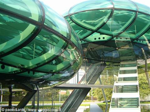 detail of the bubbles