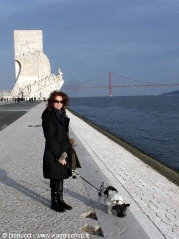 EMMA AND HER MUM IN BELEM, LISBON
