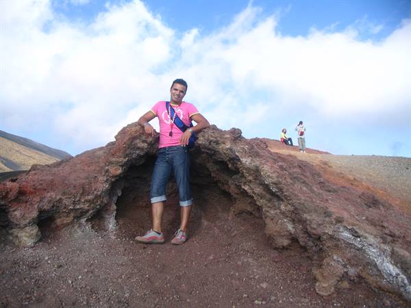 Wandering around Etna
