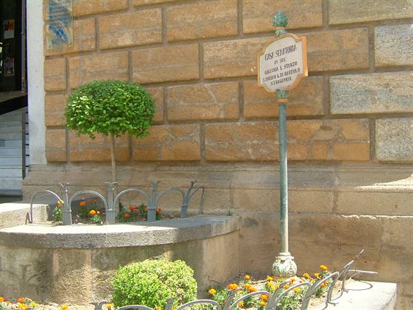 around Caltagirone