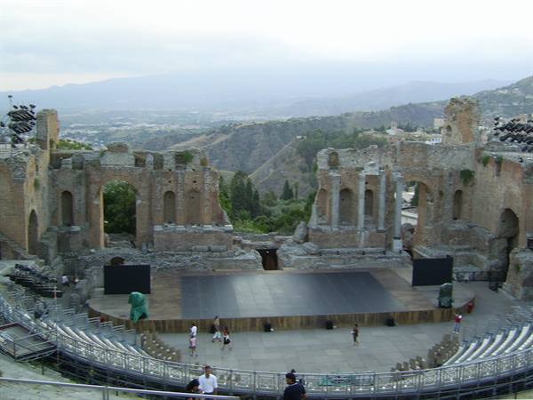 greek theatre