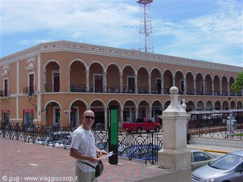 through the streets of Campeche