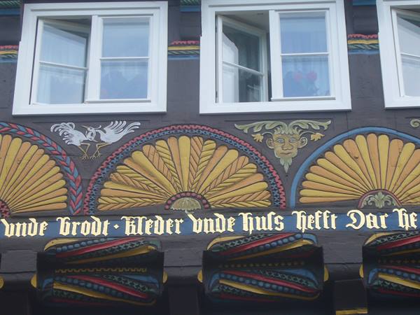 HOXTER HOUSE DETAIL