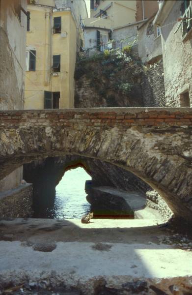VERNAZZA