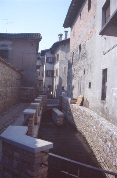 VALVASONE
