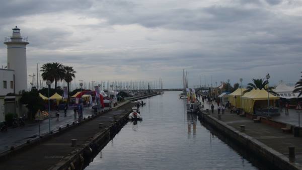 VIAREGGIO THE CANAL HARBOUR