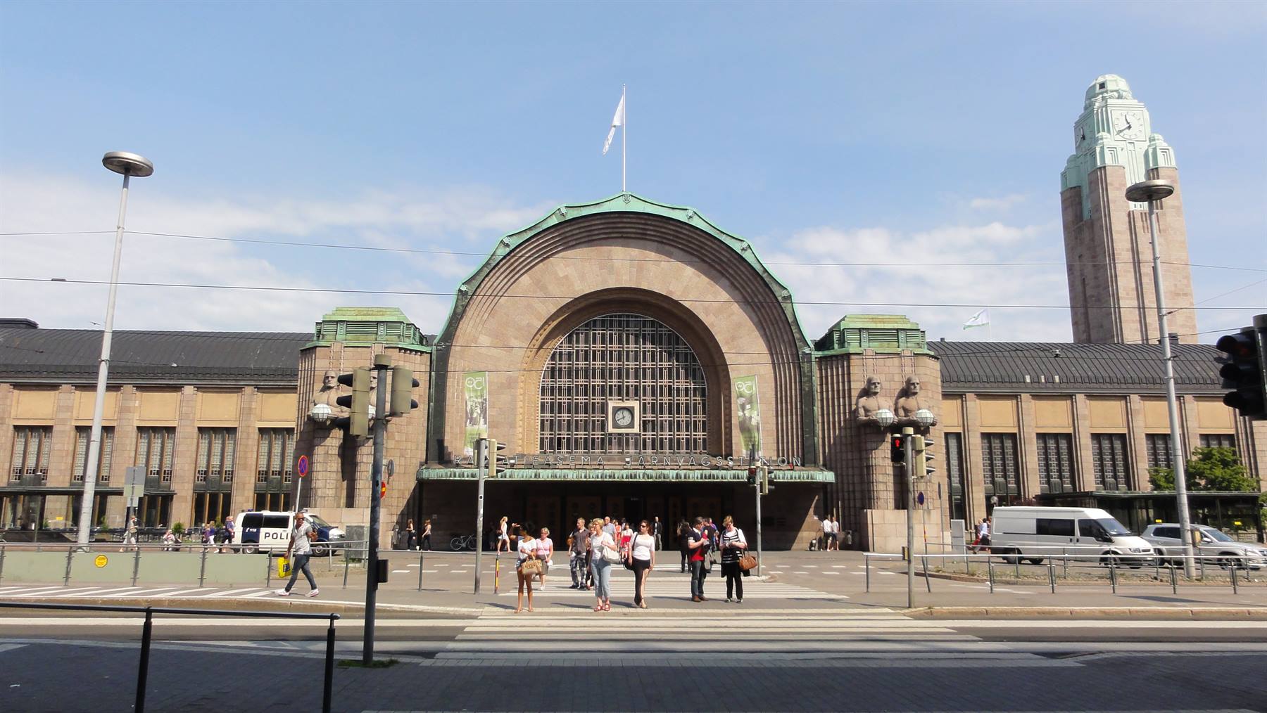 LA STAZIONE