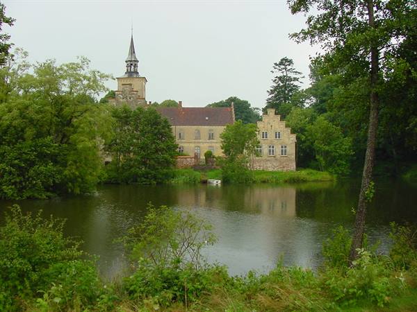 HOORJIS CASTLE