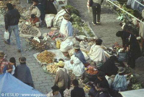 LA PAZ - LITTLE MARKET