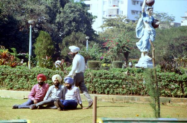 BOMBAY - GARDENS