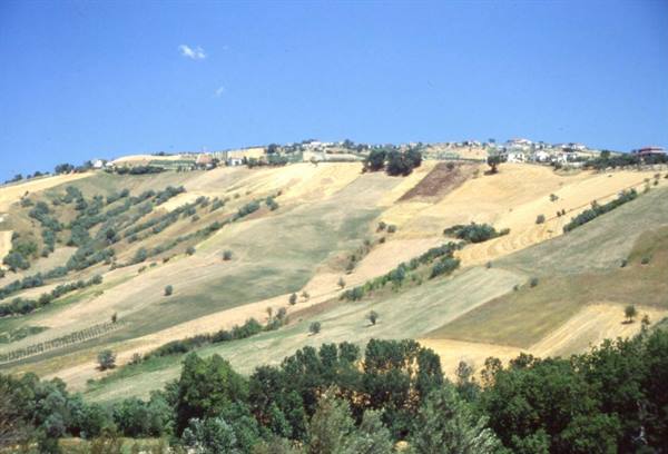PANORAMA TOWARDS CHIETI