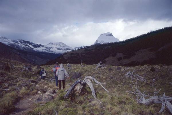 TOWARDS LAGUNA TORRE