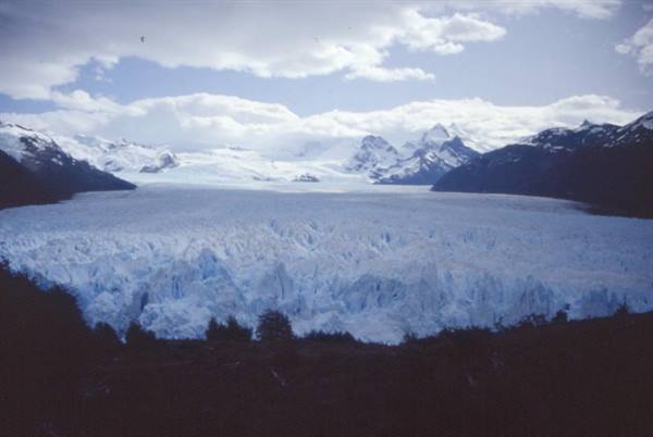 THE PERITO MORENO GLACIER