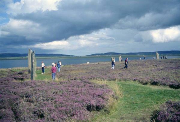 MAINLAND - RING OF STONES