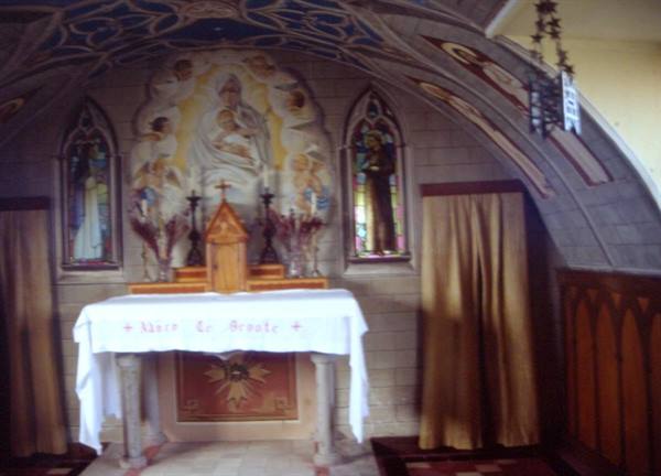 BUNEY - INTERIOR OF THE CHAPEL BUILT BY ITALIAN PRISONERS OF WAR