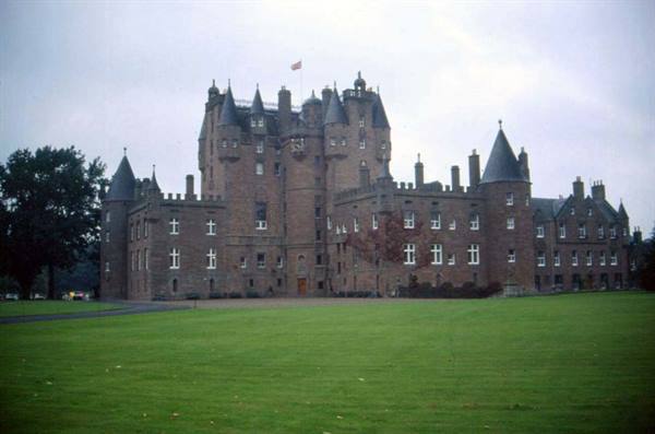 GLAMIS - CASTLE